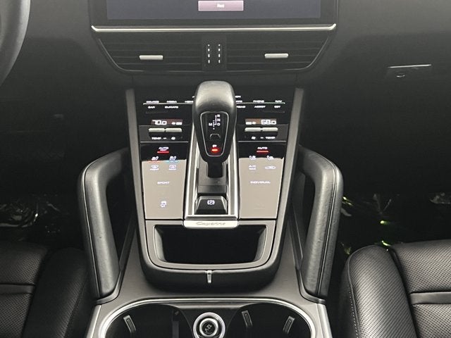 2023 Porsche Cayenne Base