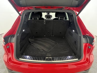 2023 Porsche Cayenne Base