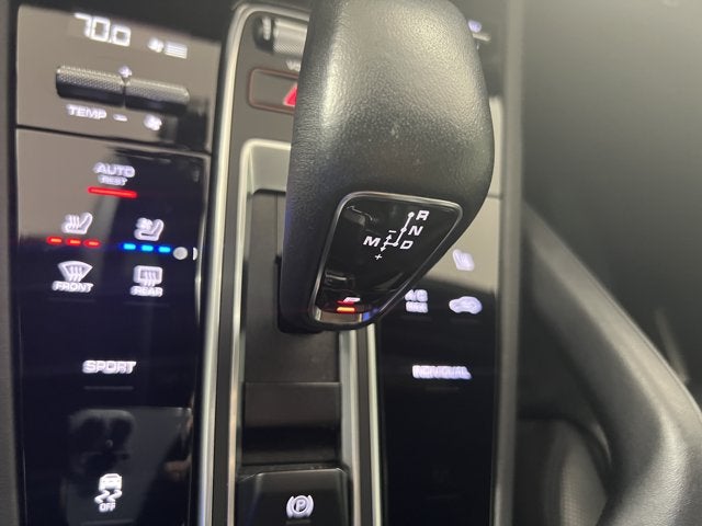 2023 Porsche Cayenne Base