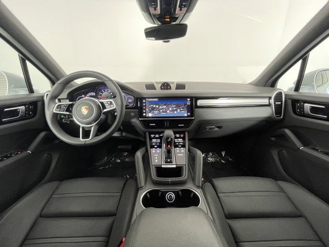2023 Porsche Cayenne Platinum Edition