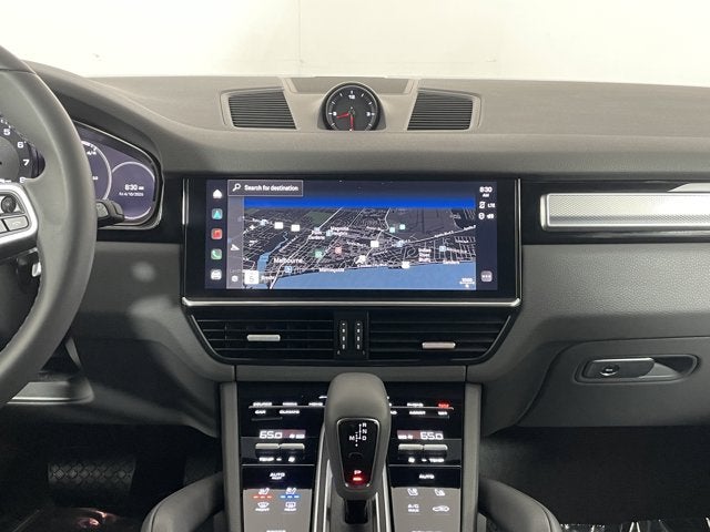 2023 Porsche Cayenne Platinum Edition