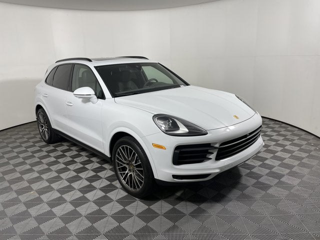 2023 Porsche Cayenne Platinum Edition