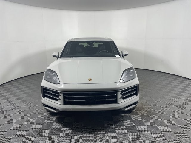 2025 Porsche Cayenne AWD