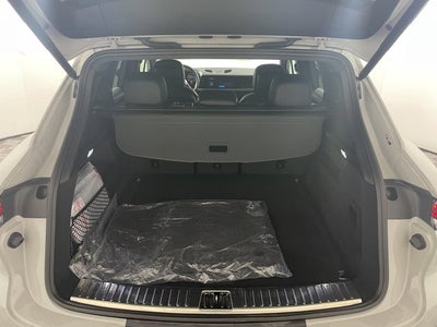 2025 Porsche Cayenne AWD