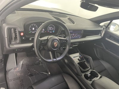 2025 Porsche Cayenne AWD