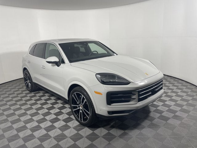 2025 Porsche Cayenne AWD