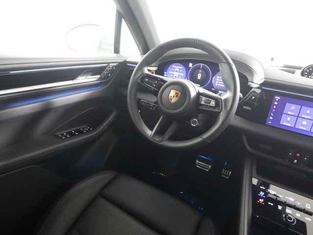 2025 Porsche Macan Electric 4