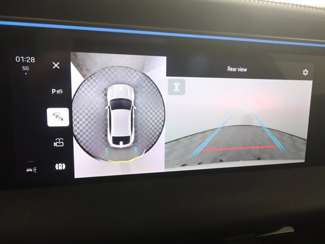 2025 Porsche Macan Electric 4