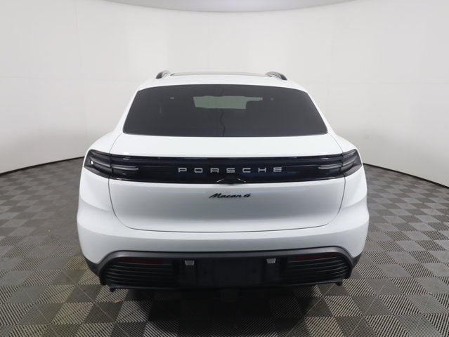 2025 Porsche Macan Electric 4