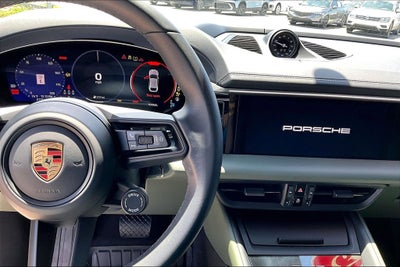 2025 Porsche Macan Electric 4
