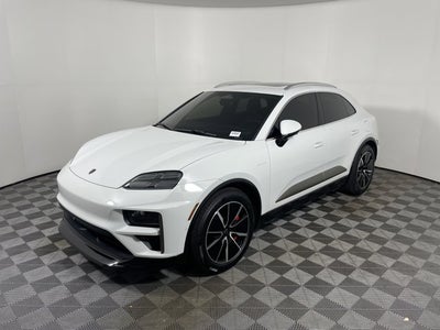 2025 Porsche Macan Electric Turbo
