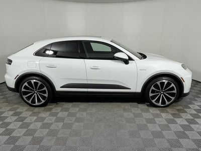 2025 Porsche Macan Electric RWD