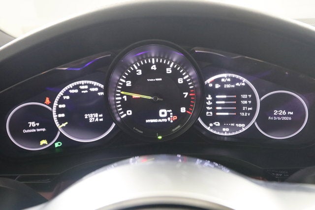 2023 Porsche Cayenne Base