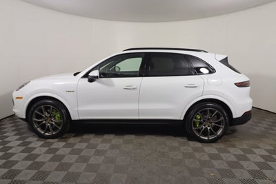 2023 Porsche Cayenne Base
