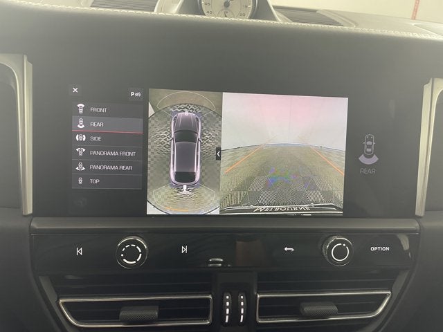 2024 Porsche Macan GTS
