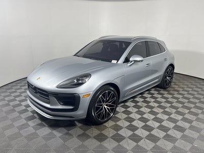 2025 Porsche Macan S