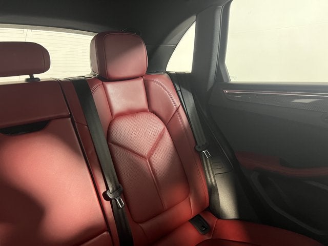 2025 Porsche Macan S