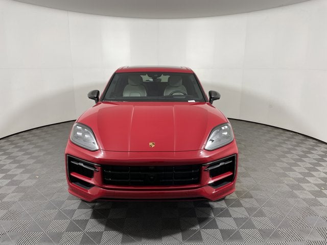 2025 Porsche Cayenne GTS