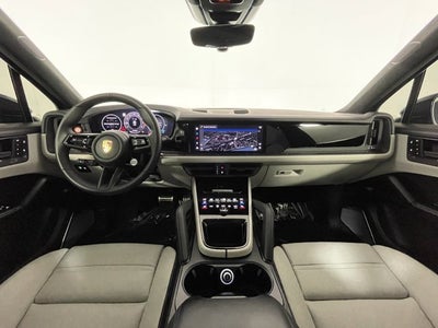 2025 Porsche Cayenne GTS