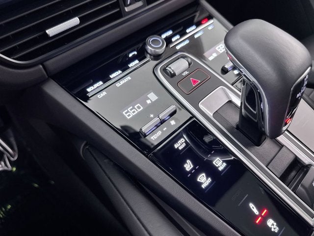 2023 Porsche Cayenne Base
