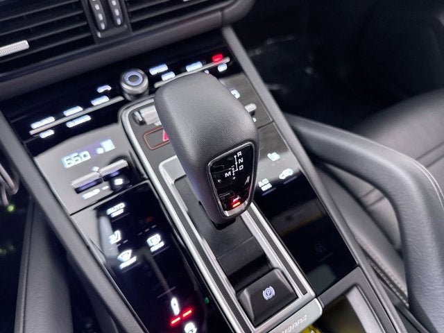 2023 Porsche Cayenne Base