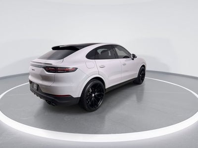 2023 Porsche Cayenne Base