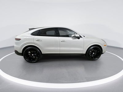 2023 Porsche Cayenne Base
