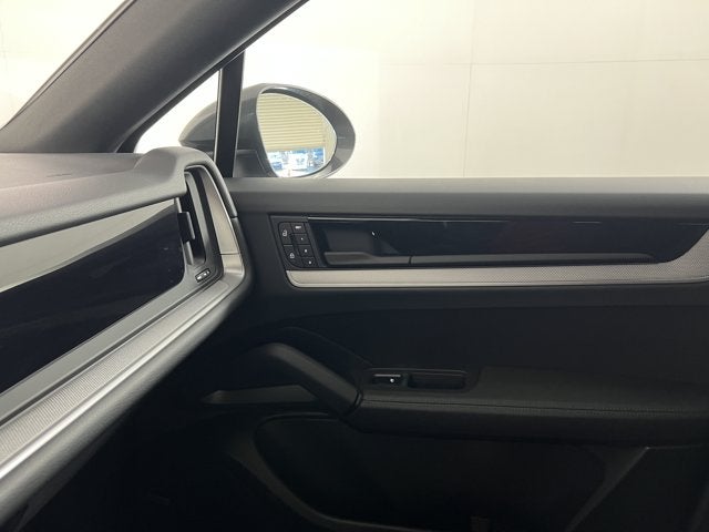 2024 Porsche Cayenne Coupe AWD