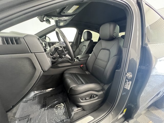 2024 Porsche Cayenne Coupe AWD