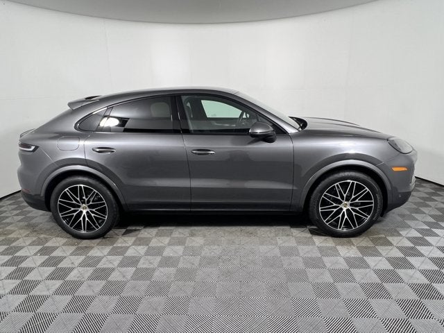 2024 Porsche Cayenne Coupe AWD
