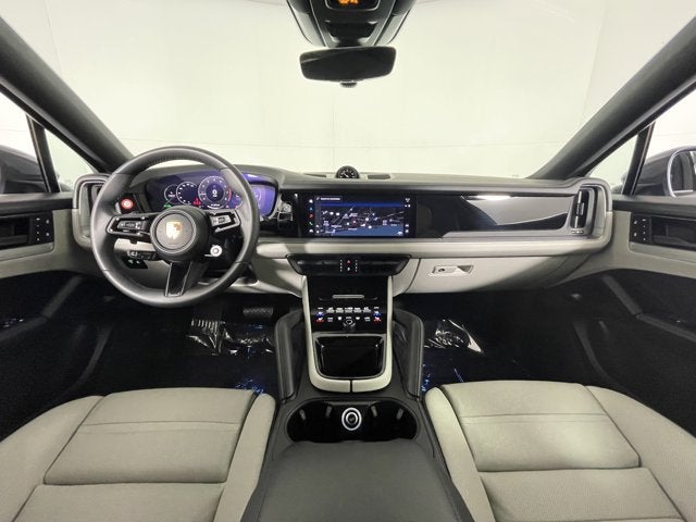2025 Porsche Cayenne Base