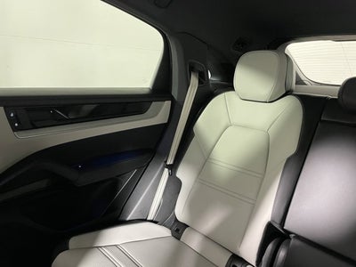 2025 Porsche Cayenne Base