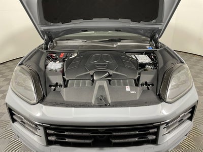2025 Porsche Cayenne Base