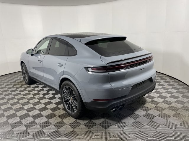 2025 Porsche Cayenne Base