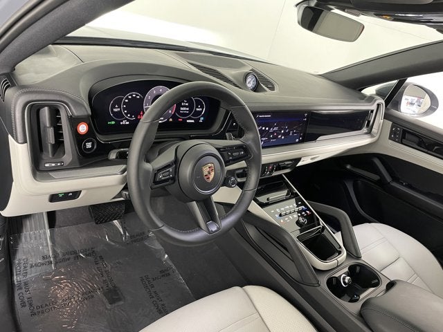 2025 Porsche Cayenne Base