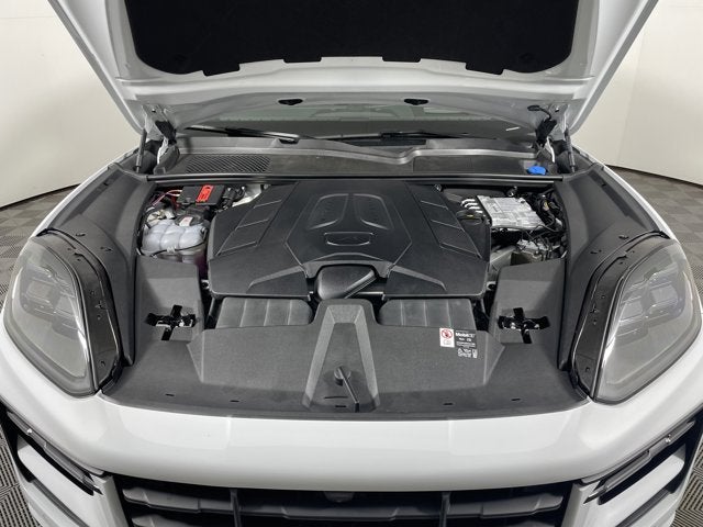 2025 Porsche Cayenne Coupe