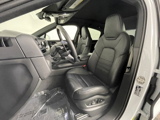 2025 Porsche Cayenne Coupe