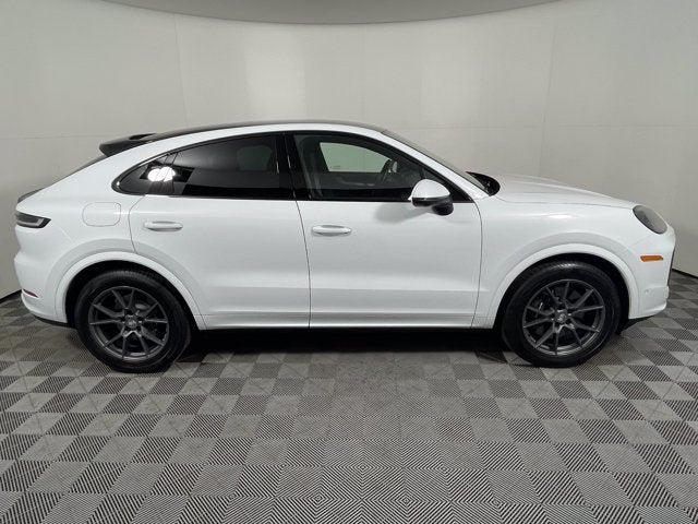 2025 Porsche Cayenne Coupe