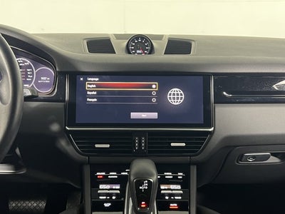 2023 Porsche Cayenne Base