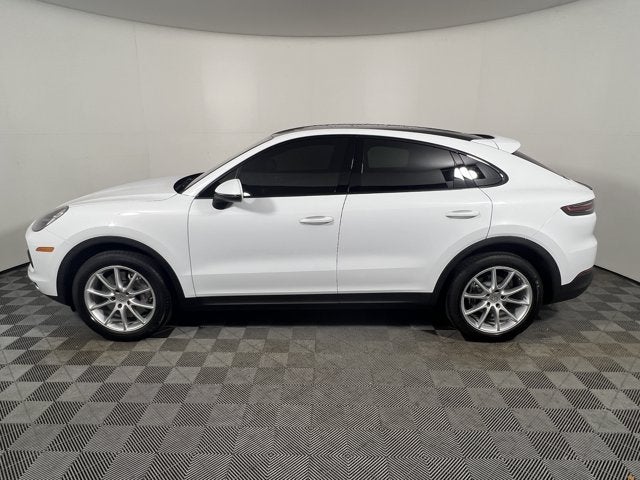 2023 Porsche Cayenne Base