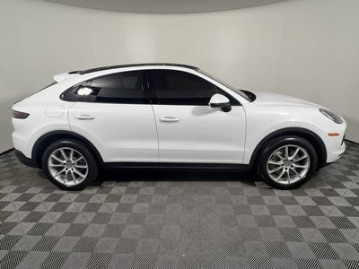 2023 Porsche Cayenne Base
