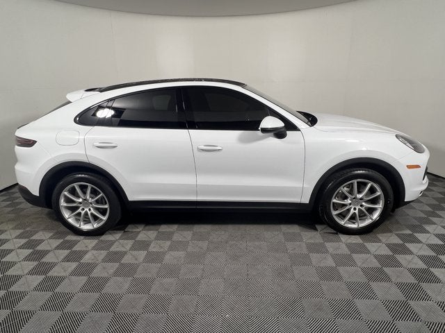 2023 Porsche Cayenne Base