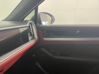 2024 Porsche Cayenne Coupe