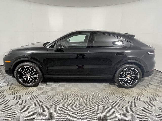 2025 Porsche Cayenne Base