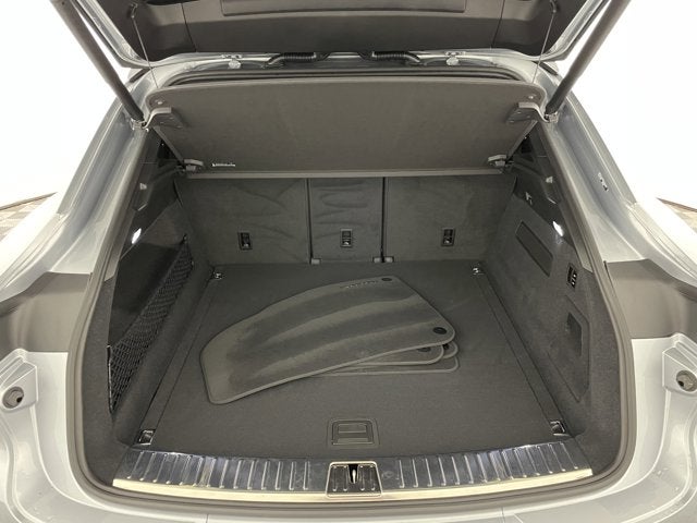 2025 Porsche Cayenne S