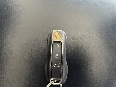 2024 Porsche Cayenne S E-Hybrid