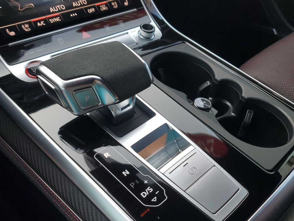 2025 Audi RS Q8 performance 4.0T quattro