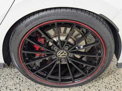 2023 Volkswagen Golf GTI 2.0T 40th Anniversary Edition DSG