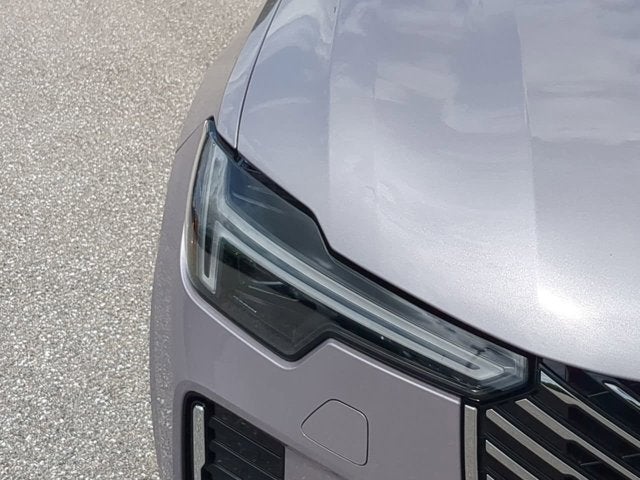 2026 Volvo XC90 Plus