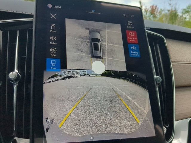 2026 Volvo XC90 Plus